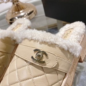 Chanel – популярные тапочкиз натуральной кожи! Изысканные и милые