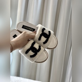Chanel Chanel Новая коллекция 23ss от Chanel： тапочкиз шерсти,
