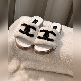 Chanel Chanel Новая коллекция 23ss от Chanel： тапочкиз шерсти, 