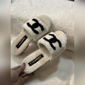 Chanel Chanel Новая коллекция 23ss от Chanel： тапочкиз шерсти,