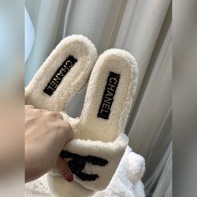 Chanel Chanel Новая коллекция 23ss от Chanel： тапочкиз шерсти, 