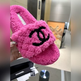 Chanel Новейшие шерстяные тапочкиз серии «Маленький Шанель»... П