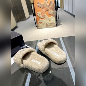 Chanel Новейшие шерстяные тапочкиз серии «Маленький Шанель»... П