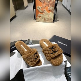 Chanel Новейшие шерстяные тапочкиз серии «Маленький Шанель»... П