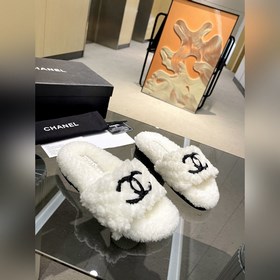 Chanel Новейшие шерстяные тапочкиз серии «Маленький Шанель»... П