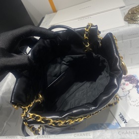 Chanel Новая модель весна-лето 2023 mini 22bag Такая же блестяща