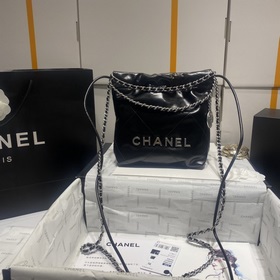 Chanel Новая модель весна-лето 2023 mini 22bag Такая же блестяща