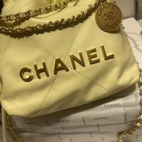 Chanel Новая модель весна-лето 2023 mini 22bag Такая же блестяща