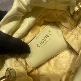 Chanel Новая модель весна-лето 2023 mini 22bag Такая же блестяща
