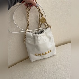 Chanel 3980 белый/золотой Сумка, которая занимает особое место в 