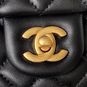 Chanel 23s серия с регулируемой застежкой в форме камелии, большо