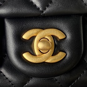Chanel 23s серия застежек с камелией, средний размер AS4041 Ежего