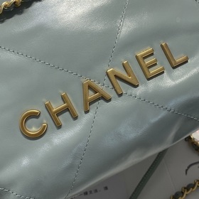 Новый цвет от Chanel! Элегантная и привлекательная новая модель в