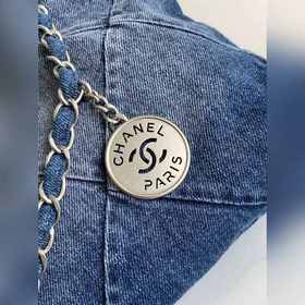 В наличии CHANEL Новейшая сумка-пакет 22 из денима Джинсовая ткан