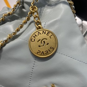 Новый цвет от Chanel! Элегантная и привлекательная новая модель в
