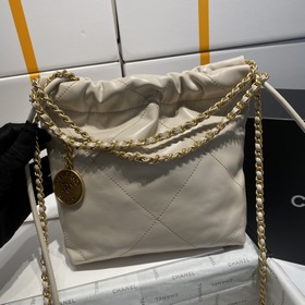 Новый цвет от Chanel! Элегантная и привлекательная новая модель в