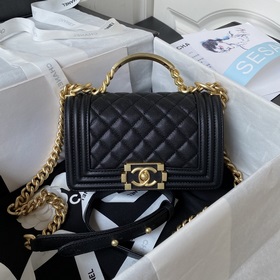 Не удалось запечатлеть всю его красоту — это моя вина. Chanel Leb