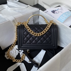 Не удалось запечатлеть всю его красоту — это моя вина. Chanel Leb