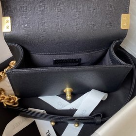 Не удалось запечатлеть всю его красоту — это моя вина. Chanel Leb