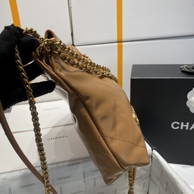 Новый цвет от Chanel! Элегантная и привлекательная новая модель в