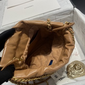 Новый цвет от Chanel! Элегантная и привлекательная новая модель в