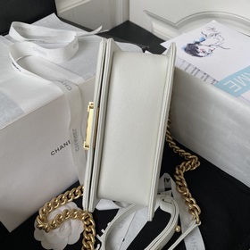 Не удалось запечатлеть всю его красоту — это моя вина. Chanel Leb