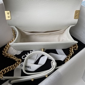 Не удалось запечатлеть всю его красоту — это моя вина. Chanel Leb