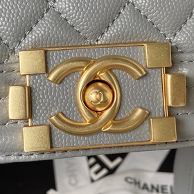 Не удалось запечатлеть всю его красоту — это моя вина. Chanel Leb