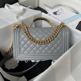 Не смог запечатлеть всю его красоту — это моя вина. Chanel Leboy 