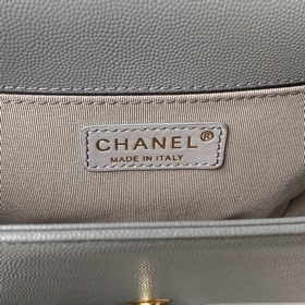 Не смог запечатлеть всю его красоту — это моя вина. Chanel Leboy 