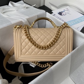 Не смог запечатлеть всю его красоту — это моя вина. Chanel Leboy 