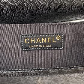 Не смог запечатлеть всю его красоту — это моя вина. Chanel Leboy 
