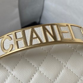 Не смог запечатлеть всю его красоту — это моя вина. Chanel Leboy 