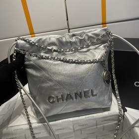 Новый цвет от Chanel! Элегантная и привлекательная новая модель в
