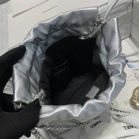 Новый цвет от Chanel! Элегантная и привлекательная новая модель в