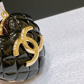 chanel Черная масть Акриловая сумка с длинной цепочкой Очень каче