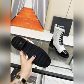 chanel «CHANEL» Новейшая коллекция ботинок Martin от Chanel! Лучш