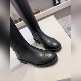 Классическая модель Chanel, новейшая модель с парижского подиума,
