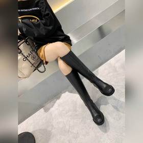 Классическая модель Chanel, новейшая модель с парижского подиума,