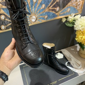 CHANEL C H A N E L Ботинки Chanel Martin — эксклюзивное предложе
