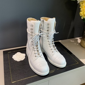 CHANEL C H A N E L Ботинки Chanel Martin — эксклюзивное предложе