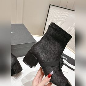 chanel2024 Chanel Grandmas Summer and Autumn Princess Boots Один