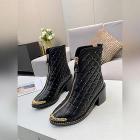 CHANEL Chanel новые модные ботинки с заклепками, с небольшим заос
