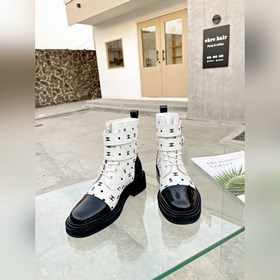 Новая модель Chanel с вышивкой 2024 года, полностью из натурально