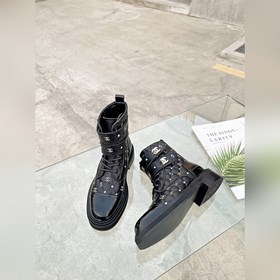 Новая модель Chanel с вышивкой 2024 года, полностью из натурально