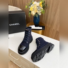Новая осенне-зимняя модель ботильонов Chanel. Оригинальная форма,