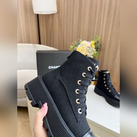 Новая осенне-зимняя модель ботильонов Chanel. Оригинальная форма,