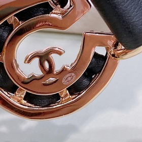 chanel Поясная сумка из овечьей кожи с латунными деталями, модная