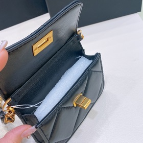 chanel Поясная сумка из овечьей кожи с латунными фурнитурами, мод