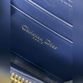 Номер s0985 Лак Эта небольшая сумка 30montaig nevoyageur имеет кл